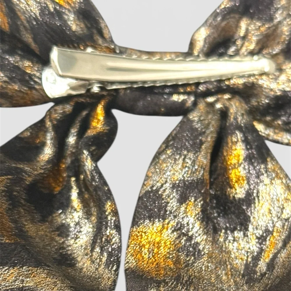 NWT ✨ Metallic Leopard Print Oversized Statement Hair Bow  W Alligator clip  ✨